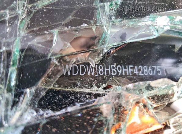 WDDWJ8HB9HF428675 2017 MERCEDES-BENZ C Gray Շարժիչի բաժամունքի տեսք