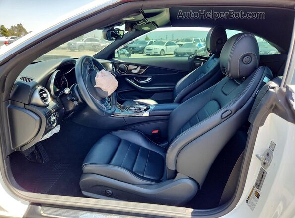 WDDWK4JB0JF669157 2018 MERCEDES-BENZ C White Front interior view