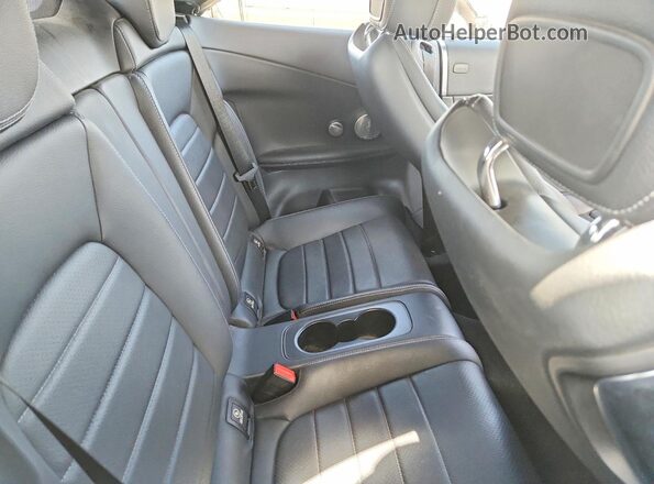 WDDWK4JB8JF598340 2018 MERCEDES-BENZ C Синий Вид задних сидений