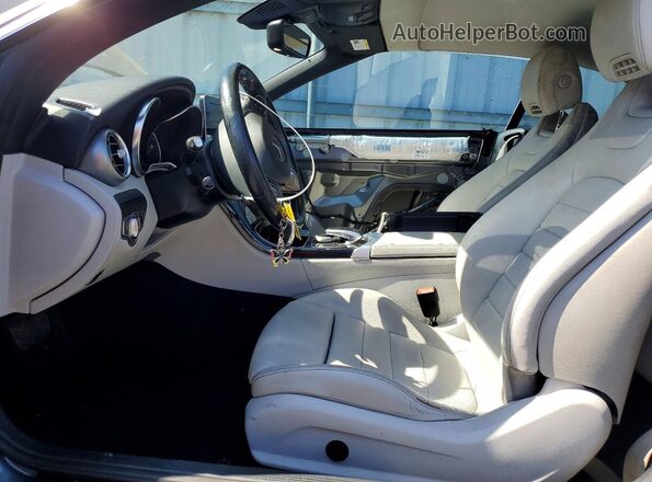 WDDWK4JB9HF428191 2017 MERCEDES-BENZ C Gray Vista interior delantera