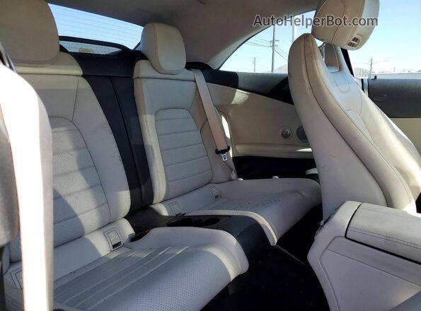 WDDWK4JB9HF428191 2017 MERCEDES-BENZ C Gray Vista de los asientos traseros