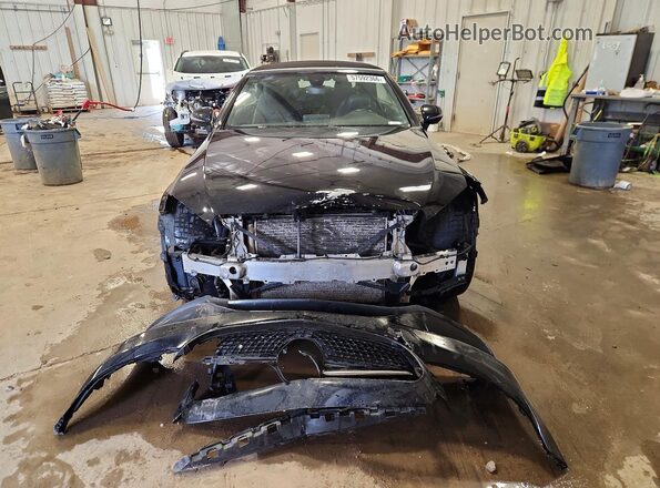WDDWK4KB6JF657657 2018 MERCEDES-BENZ C Black Widok z przodu