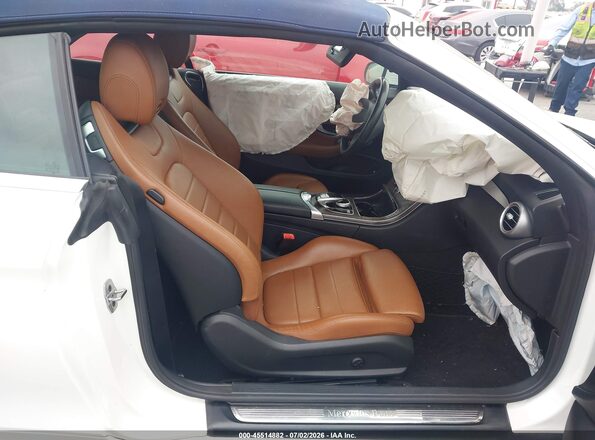 WDDWK4KB9JF700596 2018 MERCEDES-BENZ C-CLASS White წინა სალონის ხედი
