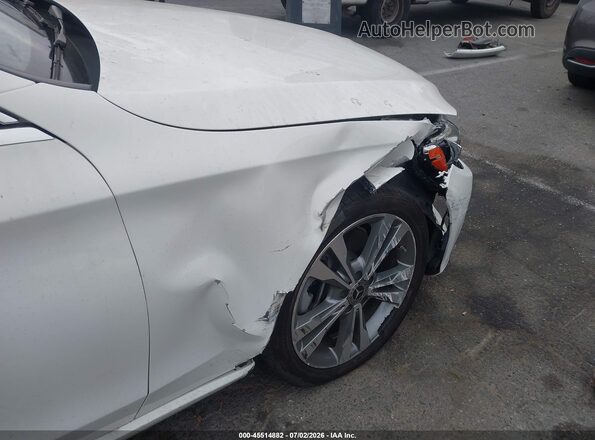 WDDWK4KB9JF700596 2018 MERCEDES-BENZ C-CLASS White ხელსაწყოთა პანელის ხედი