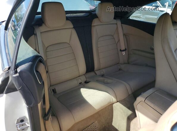 WDDWK8DBXKF931416 2019 MERCEDES-BENZ C White Widok tylnych siedzeń