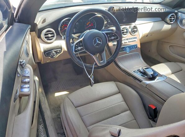 WDDWK8DBXKF931416 2019 MERCEDES-BENZ C White Widok deski rozdzielczej