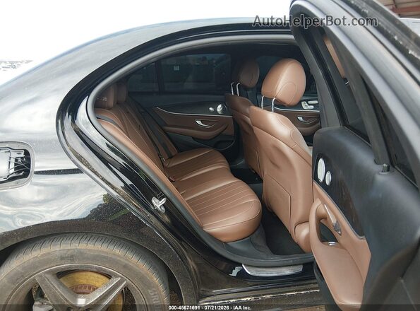 WDDZF4JB0HA040216 2017 MERCEDES-BENZ E-CLASS Черный Вид наклейки с VIN-кодом