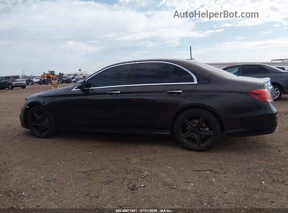 WDDZF4JB0HA040216 2017 MERCEDES-BENZ E-CLASS Черный Панорамный вид салона 360°