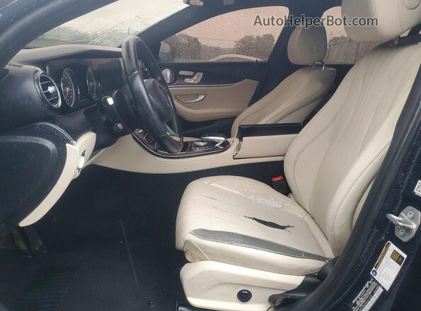 WDDZF4JB0HA261265 2017 MERCEDES-BENZ E Blue Vista interior delantera