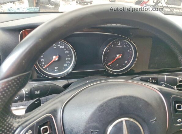 WDDZF4JB0HA261265 2017 MERCEDES-BENZ E Blue Vista del cuadro de instrumentos