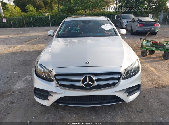 WDDZF4JB0JA429458 2018 MERCEDES-BENZ E-CLASS Silver უკანა სალონის ხედი