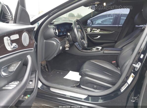 WDDZF4JB0KA601957 2019 MERCEDES-BENZ E-CLASS Black Front interior view