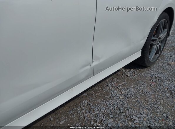 WDDZF4JB1JA335430 2018 MERCEDES-BENZ E-CLASS Белый Вид спереди