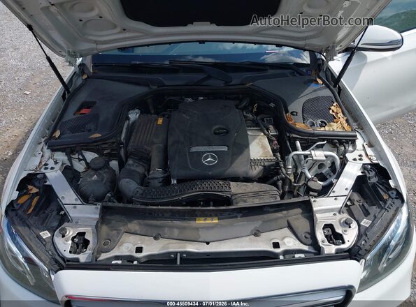 WDDZF4JB1JA335430 2018 MERCEDES-BENZ E-CLASS Белый Вид сзади