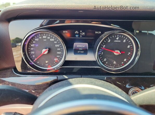 WDDZF4JB1KA506680 2019 MERCEDES-BENZ E Blue Instrument cluster view