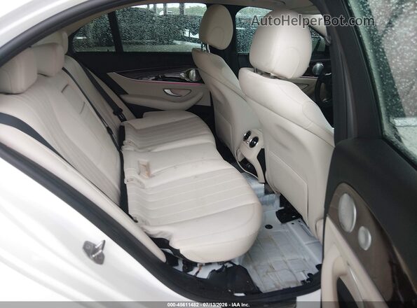 WDDZF4JB2HA076277 2017 MERCEDES-BENZ E-CLASS White VIN կոդի պիտակի տեսք