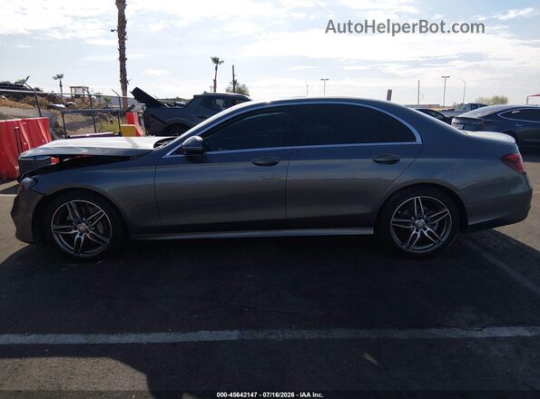 WDDZF4JB2HA087277 2017 MERCEDES-BENZ E-CLASS Light Blue Вид задней части салона