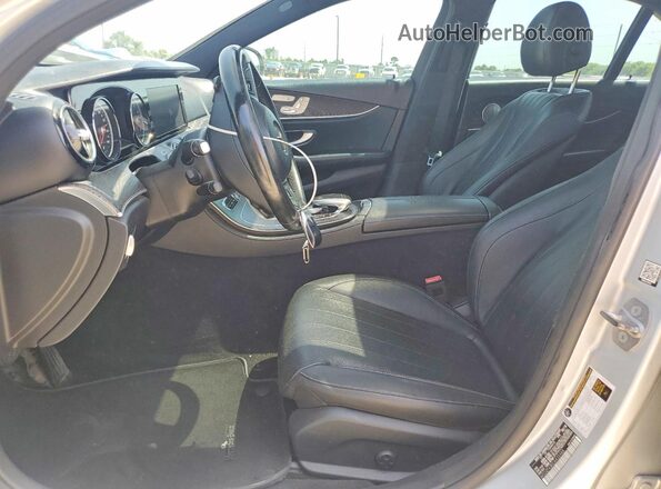 WDDZF4JB2JA432488 2018 MERCEDES-BENZ E Silver Вид салону спереду