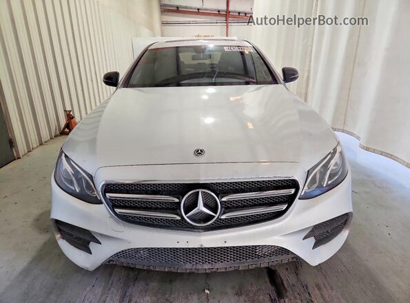 WDDZF4JB2JA444446 2018 MERCEDES-BENZ E Silver Widok z przodu
