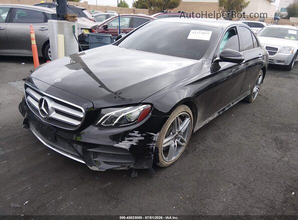 WDDZF4JB2JA457942 2018 MERCEDES-BENZ E-CLASS Черный Передняя левая четверть