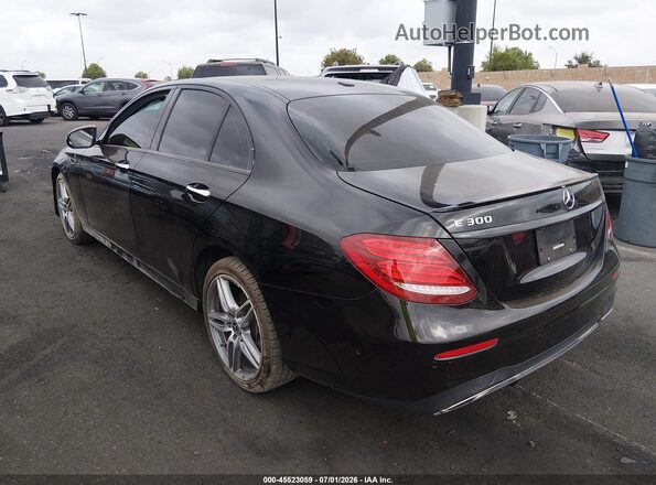 WDDZF4JB2JA457942 2018 MERCEDES-BENZ E-CLASS Черный Панорамный вид салона 360°