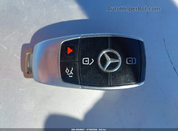 WDDZF4JB3HA030473 2017 MERCEDES-BENZ E-CLASS Black Widok deski rozdzielczej