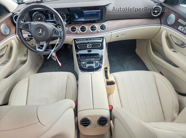 WDDZF4JB3HA084078 2017 MERCEDES-BENZ E Blue Dashboard view