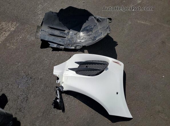 WDDZF4JB3JA476337 2018 MERCEDES-BENZ E White Engine compartment view