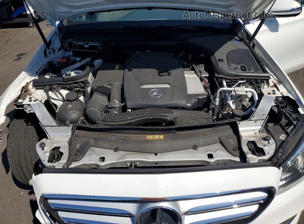 WDDZF4JB3JA476337 2018 MERCEDES-BENZ E White Rear interior view