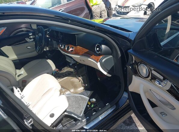 WDDZF4JB3KA516885 2019 MERCEDES-BENZ E-CLASS Black Widok wnętrza z przodu
