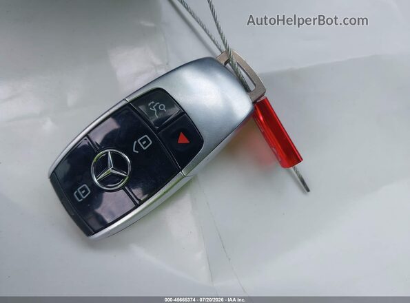 WDDZF4JB4HA008031 2017 MERCEDES-BENZ E-CLASS Blue Dashboard view