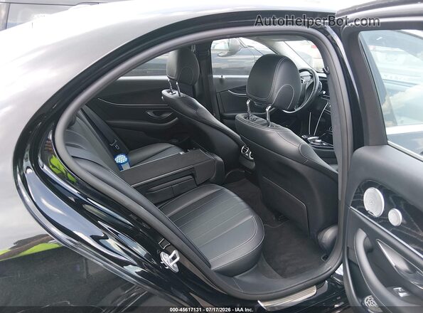 WDDZF4JB4HA085899 2017 MERCEDES-BENZ E-CLASS Black VIN sticker view