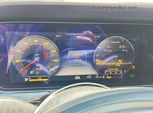 WDDZF4JB4JA325801 2018 MERCEDES-BENZ E Black ხელსაწყოთა პანელის ხედი