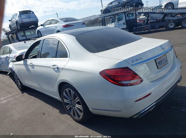 WDDZF4JB5KA608502 2019 MERCEDES-BENZ E-CLASS White Սալոնի 360 աստիճան տեսք