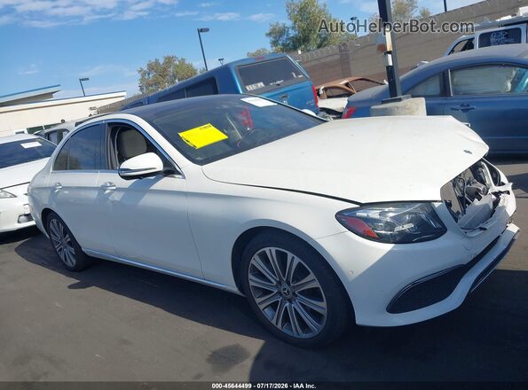 WDDZF4JB5KA608502 2019 MERCEDES-BENZ E-CLASS White Սալոնի հետևի տեսք