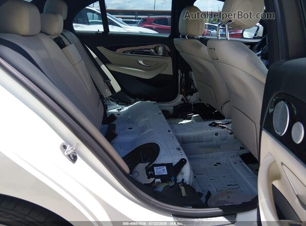 WDDZF4JB6KA622988 2019 MERCEDES-BENZ E-CLASS White VIN կոդի պիտակի տեսք