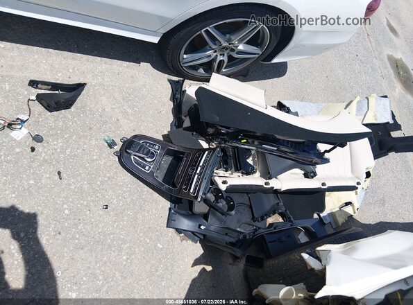 WDDZF4JB6KA622988 2019 MERCEDES-BENZ E-CLASS White Սարքավորումների վահանակի տեսք
