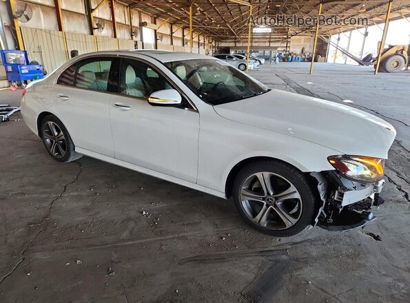 WDDZF4JB6KA658678 2019 MERCEDES-BENZ E White Передня права чверть
