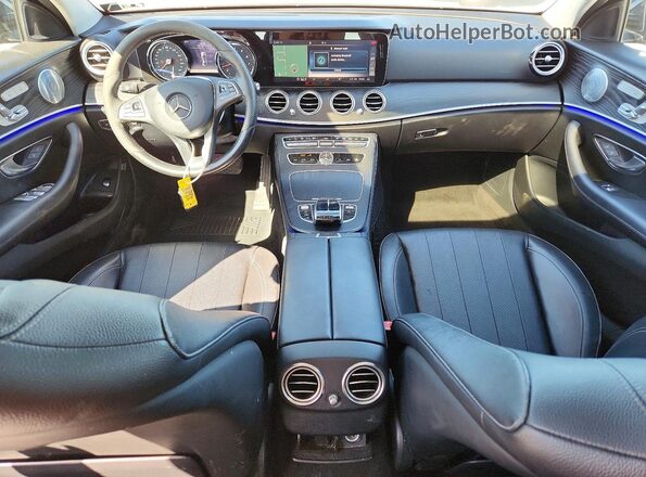 WDDZF4JB7JA301573 2018 MERCEDES-BENZ E Black Vista del salpicadero