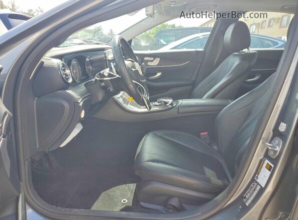 WDDZF4JB8HA067535 2017 MERCEDES-BENZ E Gray Vista interior delantera