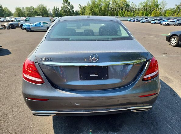 WDDZF4JB8JA423133 2018 MERCEDES-BENZ E Silver Rear view
