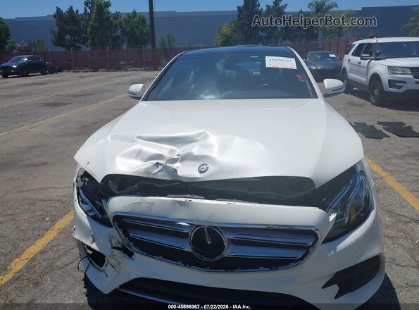 WDDZF4JB9HA220536 2017 MERCEDES-BENZ E-CLASS White Vista del cuadro de instrumentos