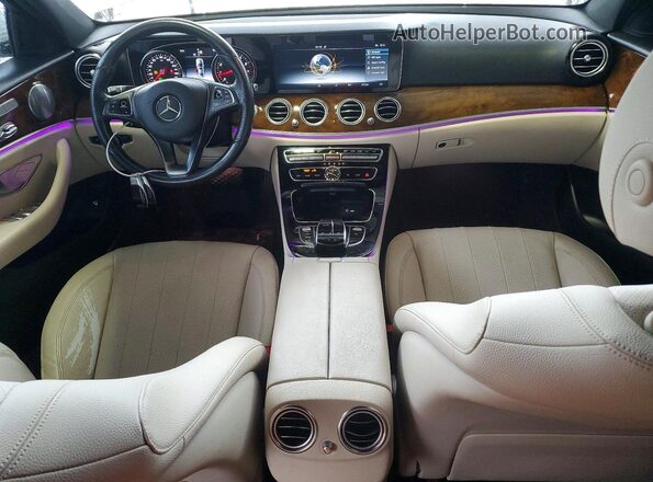 WDDZF4JBXHA036061 2017 MERCEDES-BENZ E Белый Вид панели приборов