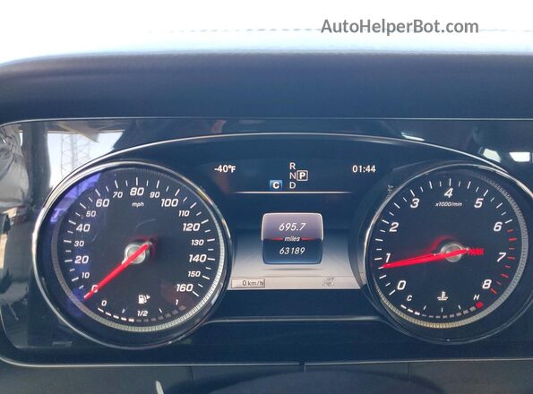 WDDZF4JBXHA090637 2017 MERCEDES-BENZ E Black Սարքավորումների վահանակի տեսք
