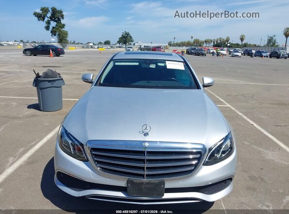 WDDZF4JBXHA194013 2017 MERCEDES-BENZ E-CLASS Silver Widok zestawu wskaźników