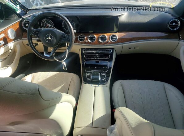WDDZF4JBXJA300532 2018 MERCEDES-BENZ E Blue Vista del salpicadero