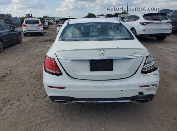 WDDZF4JBXJA390989 2018 MERCEDES-BENZ E White 