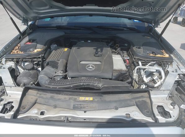 WDDZF4JBXKA496621 2019 MERCEDES-BENZ E-CLASS Серебряный Вид сзади