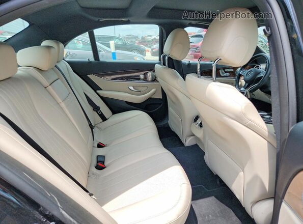 WDDZF4KB0HA019767 2017 MERCEDES-BENZ E Black Widok tylnych siedzeń