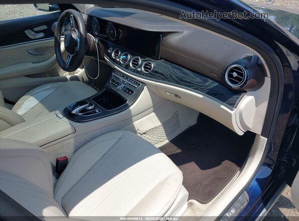 WDDZF4KB1KA617342 2019 MERCEDES-BENZ E-CLASS Blue Front interior view